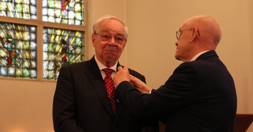 Sem van Hest ontvangt Gregorius-onderscheiding