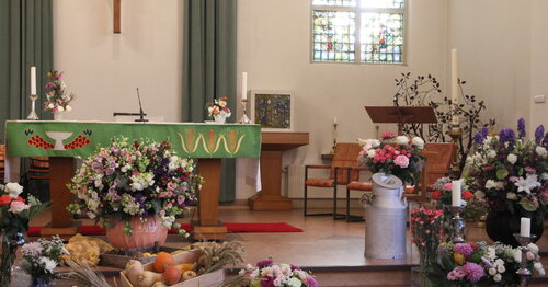 Oogstdankdag in de Augustinusgemeenschap