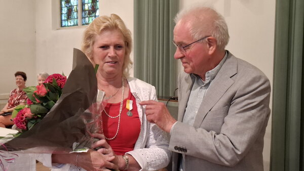 Eremedaille in zilver voor Simone Stokman