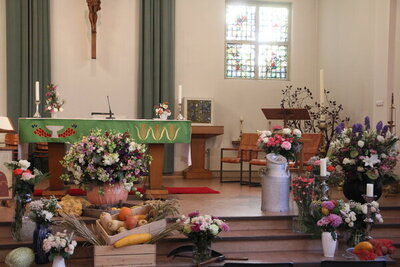 Augustinusgemeenschap viert Oogstdankdag