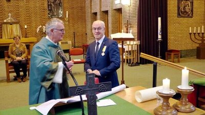 Pauselijke onderscheiding voor Rob van der Riet