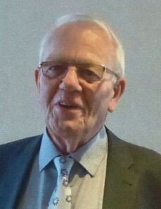 Leo van der Helm overleden