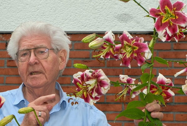 Jan Engelen overleden